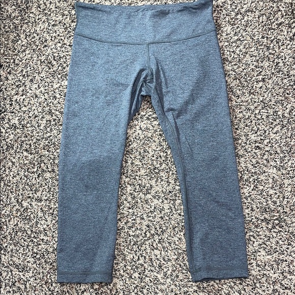 lululemon athletica Pants - Lululemon Wunder Under Vintage Low Rise 21” Heather Gray Leggings 8 | EUC/Stain